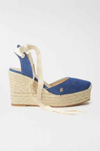 ESPADRILLES À TALON COMPENSÉ EN DENIM offre à 89,95€ sur Salsa