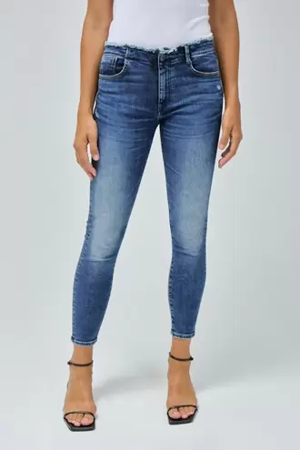 JEANS WONDER PUSH UP AVEC EFFET DÉCHIRÉ offre à 109€ sur Salsa