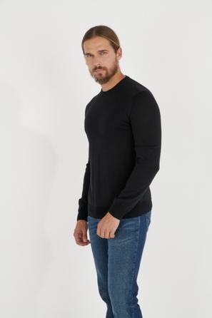 Pull col rond Colin offre à 69,99€ sur Olly Gan