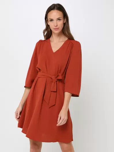 Robe Housse Unie Avec Ceinture À Nouer - Rouille offre à 17€ sur Devianne