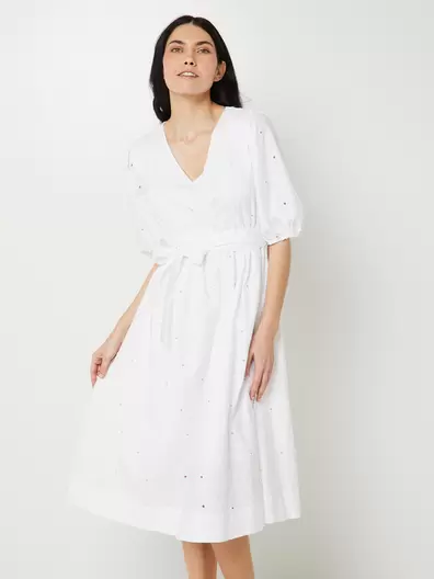 Robe Midi Évasée En Coton Brodé Ajouré - Blanc offre à 50€ sur Devianne