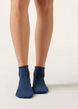 Chaussettes basses en coton sans bordure offre à 3€ sur Calzedonia