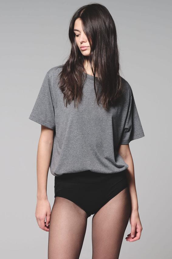 Tee-Shirt Dark Grey Melange SWEAGLE offre à 19,5€ sur School Rag