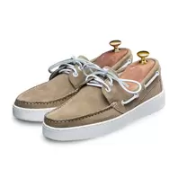 Chaussures bateau Torca 1102 veau velours sable offre à 75€ sur Loding