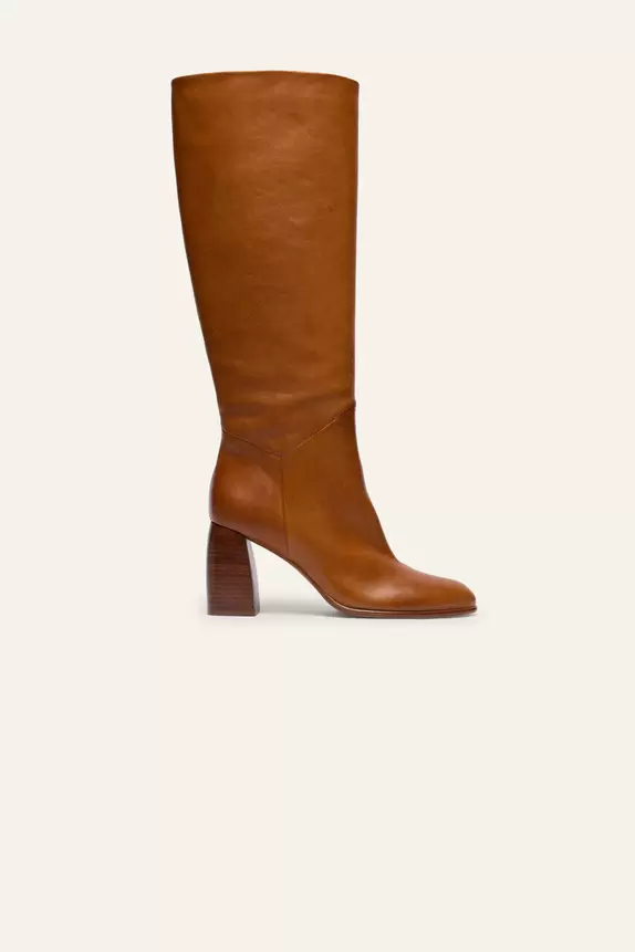 Colusa bottes offre à 485€ sur ba&sh