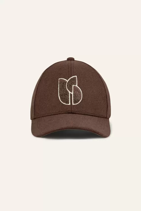 Casquette HUGO offre à 70€ sur ba&sh