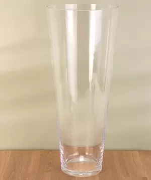 Grand vase en verre transparent offre à 24,99€ sur Monceau Fleurs