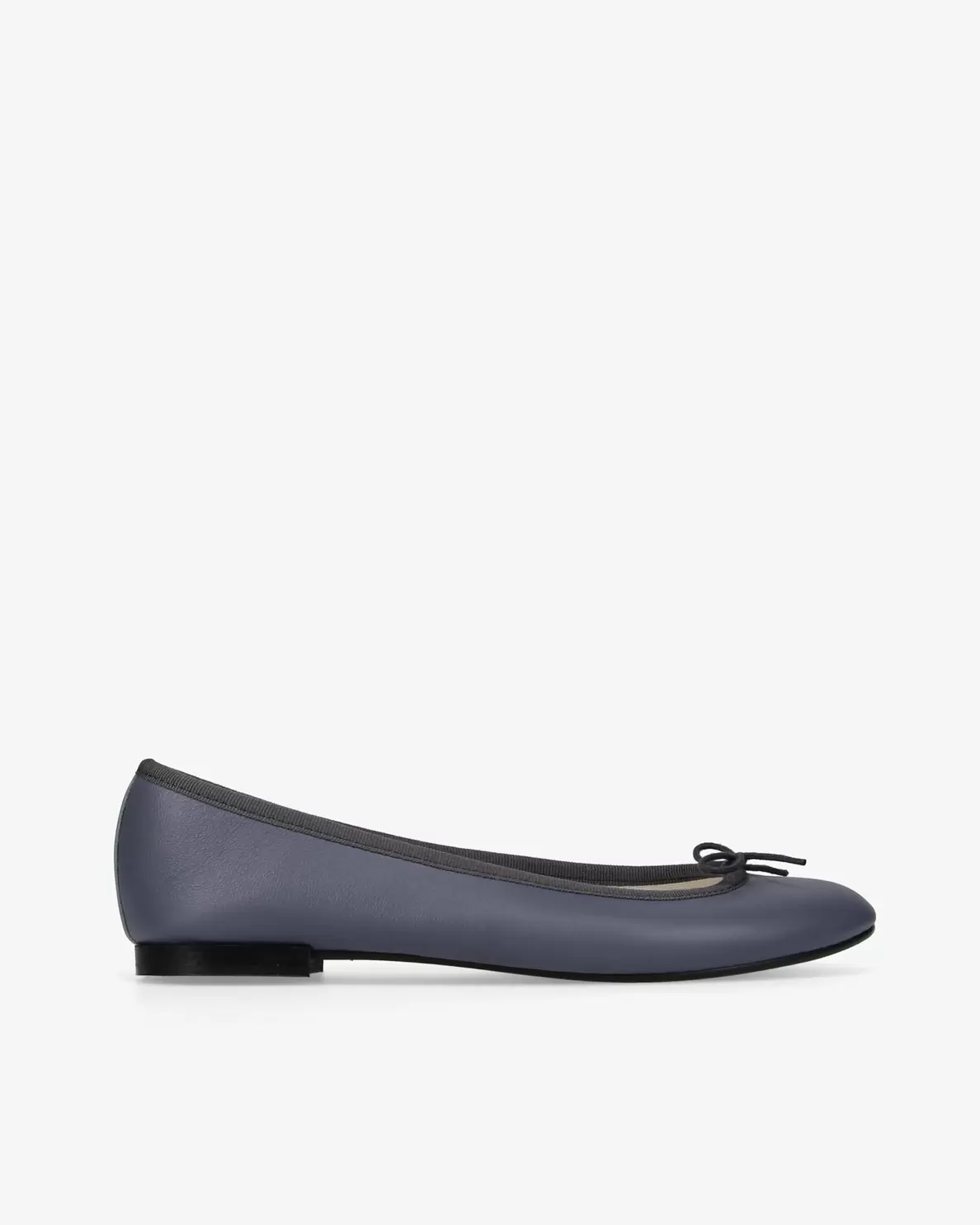 Gris anthracite offre à 280€ sur Repetto