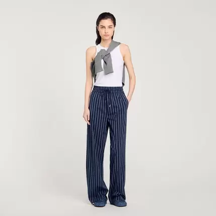 Pantalon à rayures offre à 195€ sur Sandro