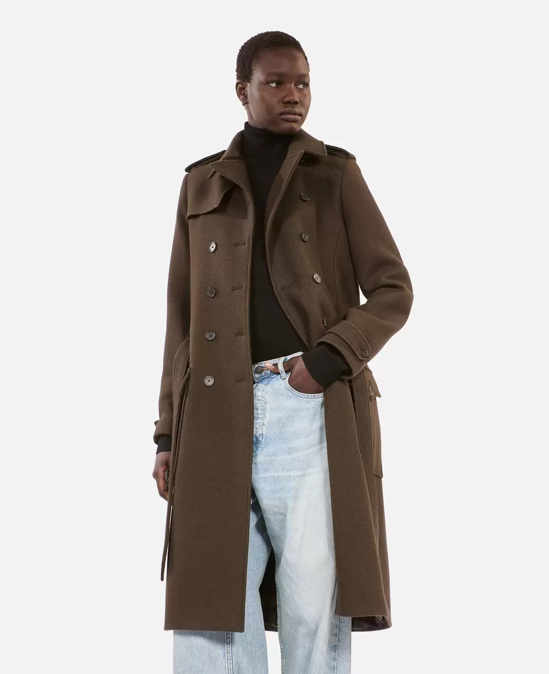 Manteau long style trench kaki offre à 339€ sur The Kooples