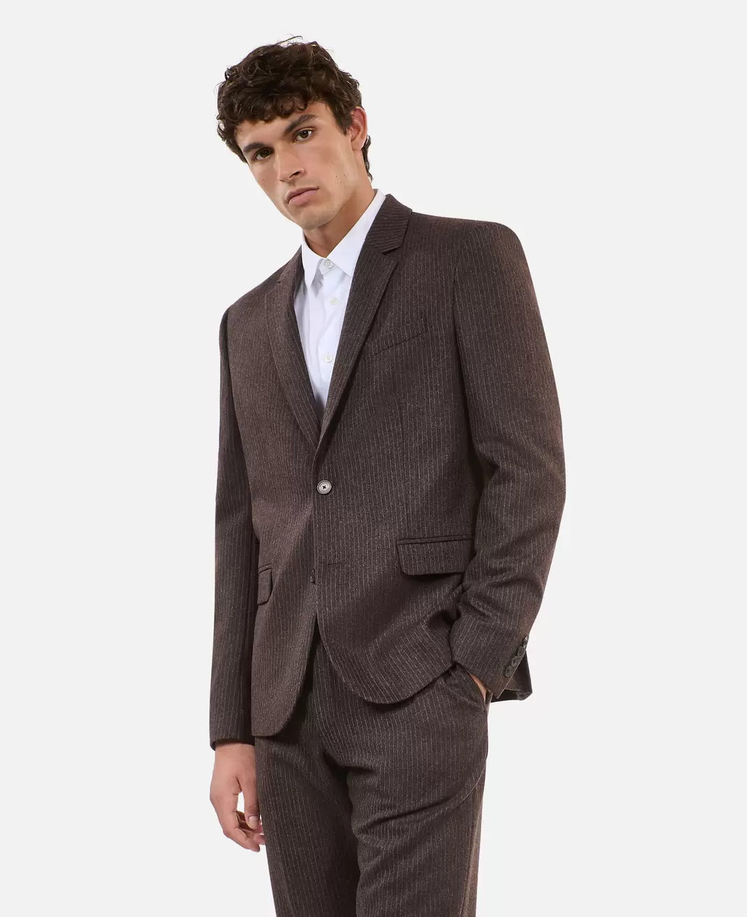 Veste de costume à rayures marron offre à 297€ sur The Kooples