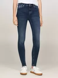 Jean skinny Nora à taille mi-haute délavé offre à 109,9€ sur Tommy Hilfiger