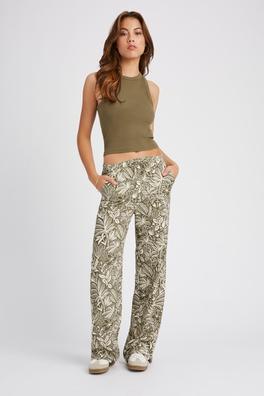 Pantalon fluide droit imprimé offre à 39,99€ sur Bizzbee