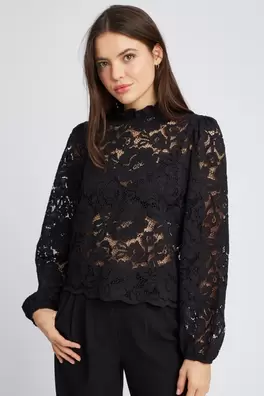 Blouse en dentelle offre à 39,99€ sur Bizzbee