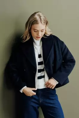 Manteau caban en laine offre à 89,99€ sur Bizzbee