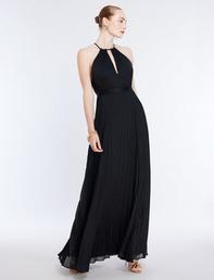 Primrose Pleated Gown offre à 328€ sur BCBG Maxazria