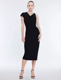 Blianna Asymmetrical Dress offre à 198€ sur BCBG Maxazria