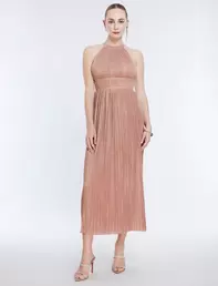 Helenia Evening Gown offre à 348€ sur BCBG Maxazria