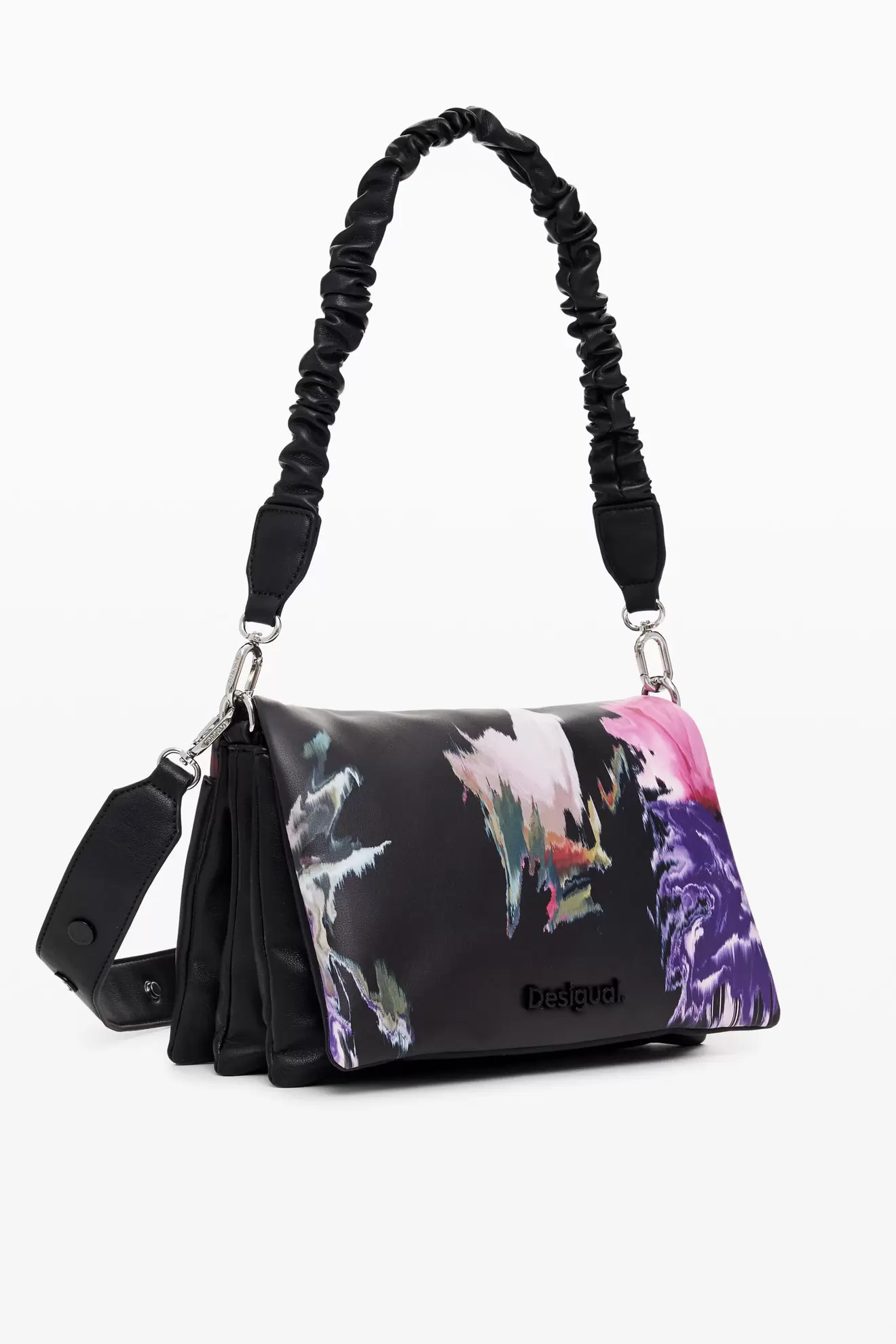 Sac effet cuir offre à 55,96€ sur Desigual