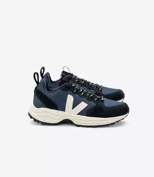 VENTURI ALVEOMESH NAUTICO PIERRE BLACK offre à 122,5€ sur Veja