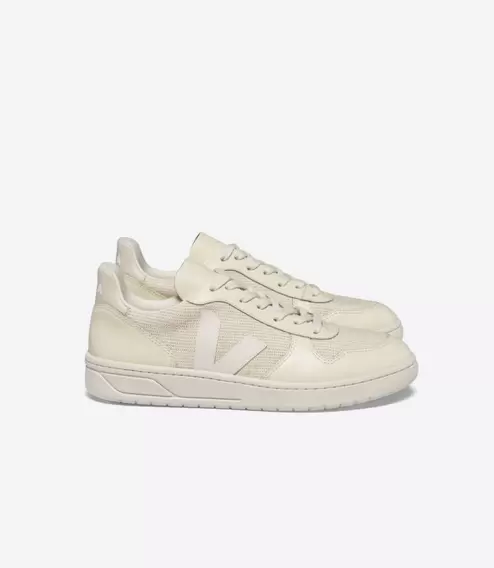 V-10 J-MESH JUTE PIERRE MULTICO offre à 105€ sur Veja