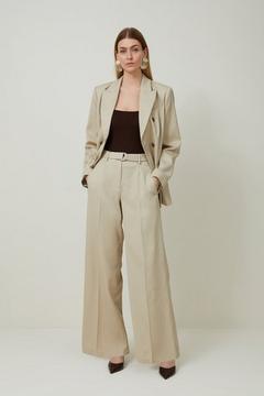 Tailored Wool Blend Straight Leg Trousers offre à 179€ sur Karen Millen