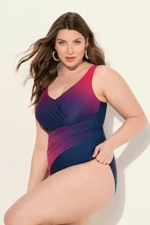 Maillot de bain à bonnets souples, dégradé de couleurs, matière recyclée offre à 59,99€ sur Ulla Popken