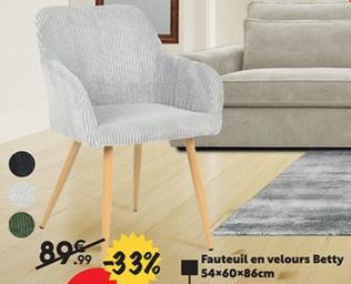 Fauteuil En Velours Betty offre à 59,99€ sur Maxi Bazar