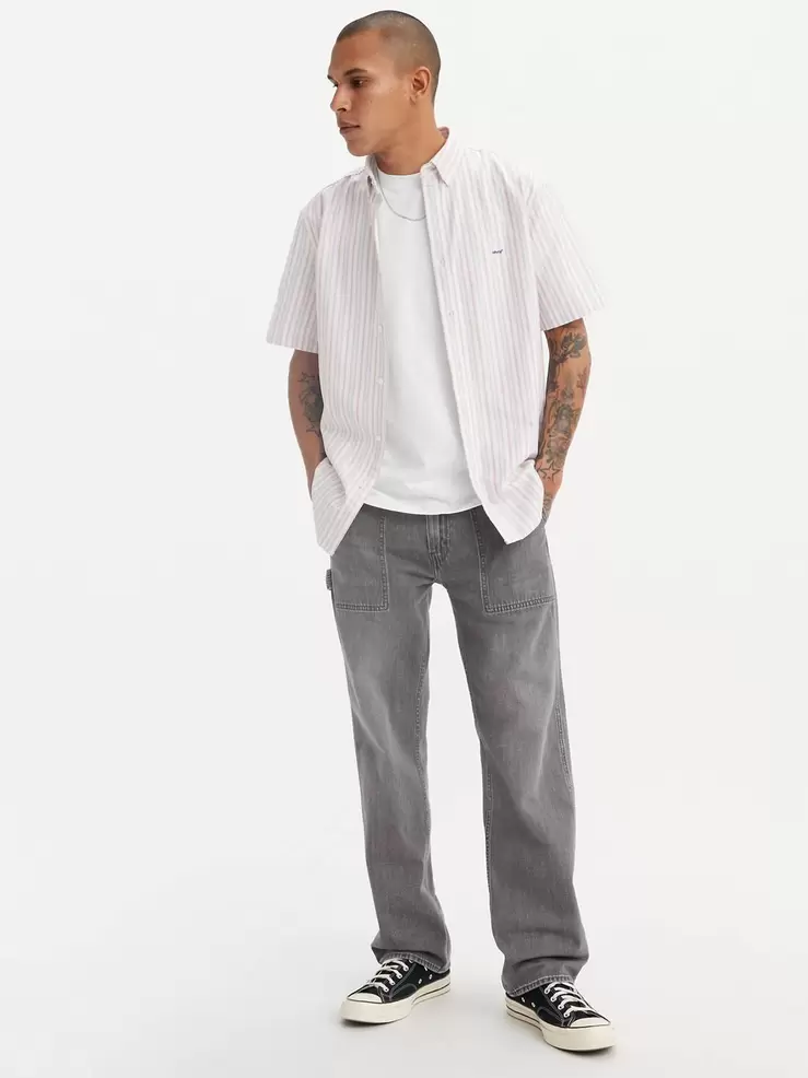 Jean 555™ Relaxed Straight Utility Lightweight offre à 130€ sur Levi's