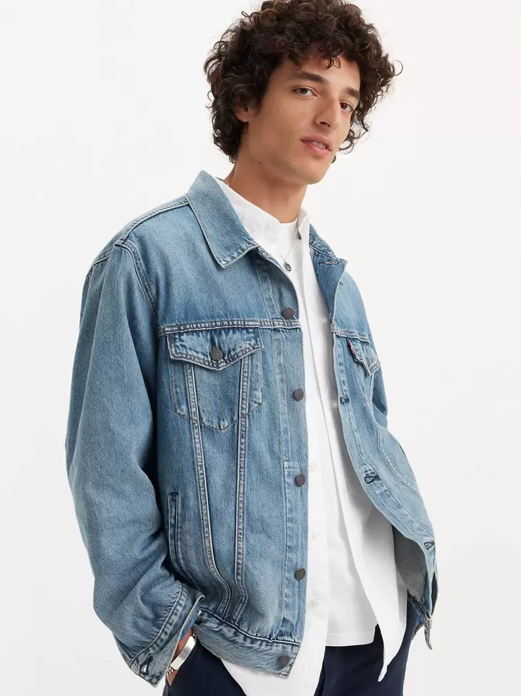 Veste Trucker Relaxed offre à 120€ sur Levi's