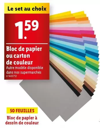 Bloc De Papier Ou Carton De Couleur