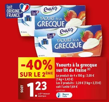 Envia - Yaourts À La Grecque Sur Lit De Fraise