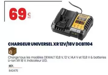 DeWALT - Chargeur XR 12V/18V DCB1104  offre à 69€ sur Au Forum du Bâtiment