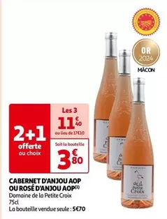 Domaine De La Petite Croix - Cabernet D'anjou AOP et Rosé D'anjou AOP : Élégance et fraîcheur en bouteille