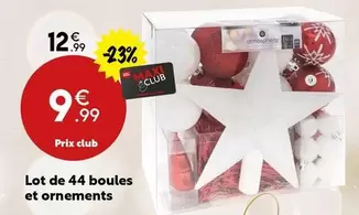 Lot De 44 Boules Et Ornements offre à 9,99€ sur Maxi Bazar