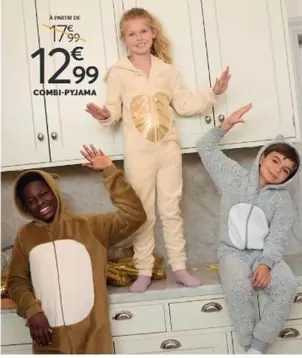 Combi-pyjama offre à 12,99€ sur DistriCenter