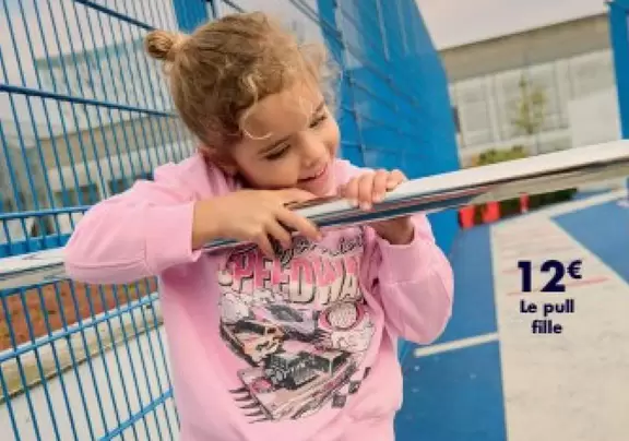 Le Pull Fille offre à 12€ sur Kiabi